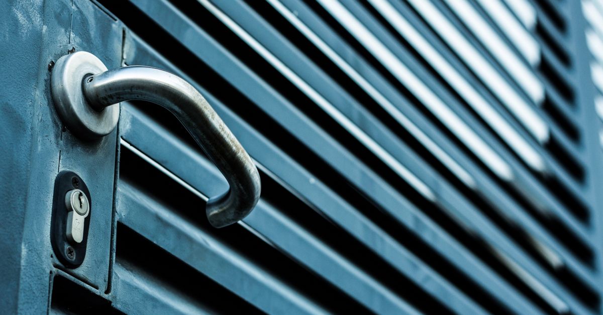 locksmith service technician — Westbury Locksmiths
